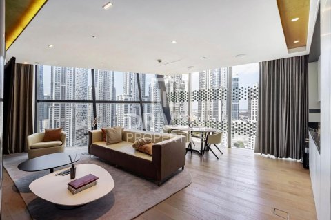 Penthouse in Business Bay, Dubai 2 bedrooms, 205 sq.m. № 19903 - photo 2