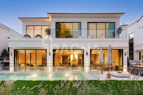 Villa en Jumeirah Golf Estates, Dubai, 5 dormitorios, 650 m², № 114848