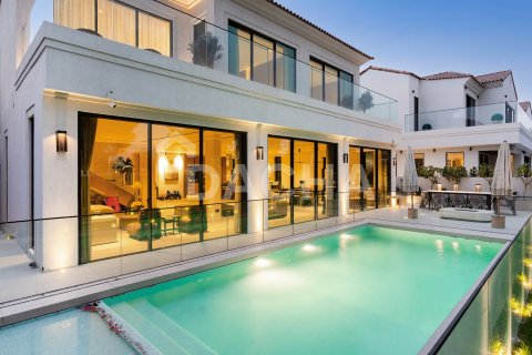 Villa en Jumeirah Golf Estates, Dubai, 5 dormitorios, 650 m², № 114848 - foto 23