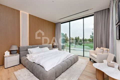 Villa en Jumeirah Golf Estates, Dubai, 5 dormitorios, 650 m², № 114848 - foto 12