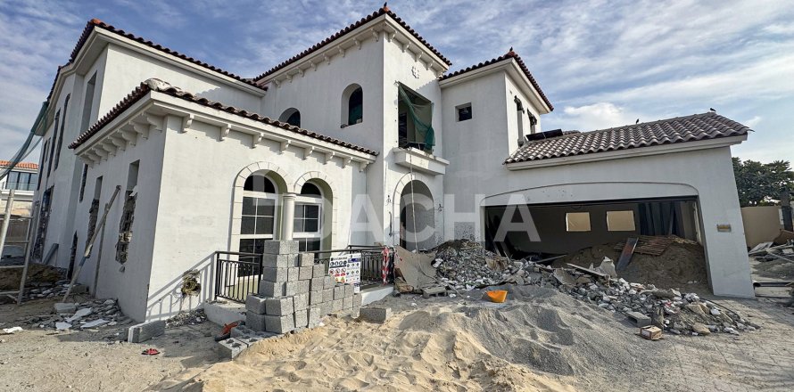 Villa en Jumeirah Golf Estates, Dubai, 5 dormitorios, 682 m², № 114850