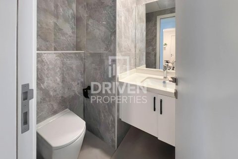 Apartment in Jumeirah Village Circle, Dubai 2 bedrooms, 151 sq.m. № 86469 - photo 9