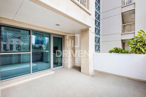 Apartment in 29 Burj Boulevard, Downtown Dubai (Downtown Burj Dubai), Dubai studio, 56 sq.m. № 86467 - photo 4