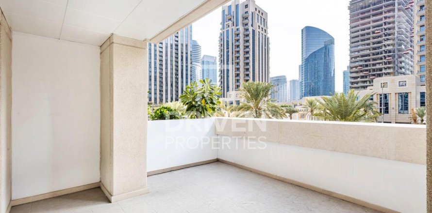 Apartment in 29 Burj Boulevard, Downtown Dubai (Downtown Burj Dubai), Dubai studio, 56 sq.m. № 86467