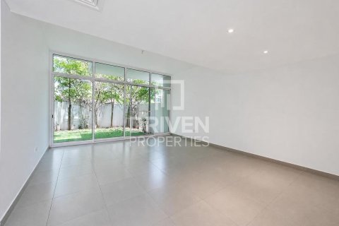 Townhouse in Arabella Townhouses, Mudon, Dubai 3 bedrooms, 187.66 sq.m. № 129619