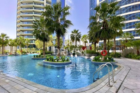 Apartment in DAMAC Towers by Paramount, Business Bay, Dubai 2 bedrooms, 128.95 sq.m. № 129625 - photo 3