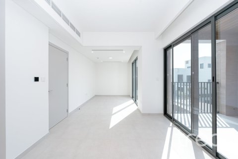 Adosado en Arabian Ranches 3, Dubai, 4 dormitorios, 276.76 m², № 138031 - foto 5