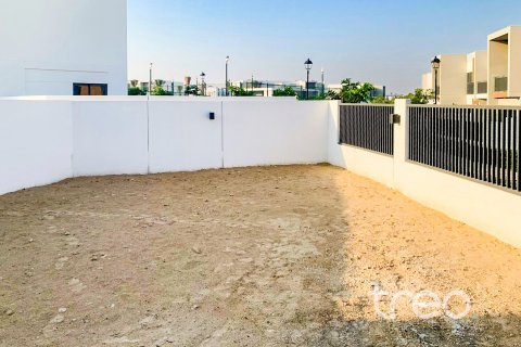 Townhouse in Villanova, Dubai Land, Dubai 4 bedrooms, 216.37 sq.m. № 138032 - photo 2