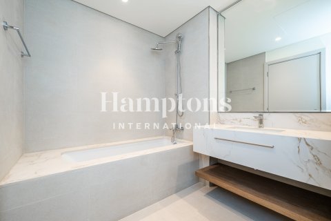 Apartment in Dubai Harbour, Dubai 2 bedrooms, 116.63971650 sq.m. № 110475 - photo 17