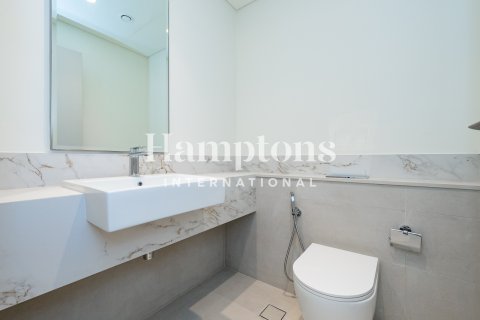 Apartment in Dubai Harbour, Dubai 2 bedrooms, 116.63971650 sq.m. № 110475 - photo 10