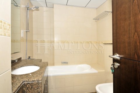 Apartment in The Address Dubai Marina, Dubai Marina, Dubai 3 bedrooms, 141.11965700 sq.m. № 110479 - photo 10