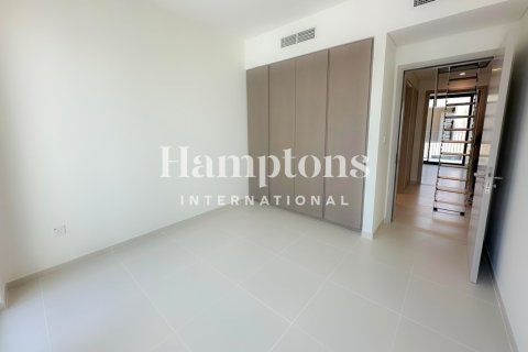 Townhouse in Arabian Ranches 3, Dubai 3 bedrooms, 126.72991133 sq.m. № 110476 - photo 2
