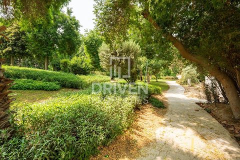 Land in Al Barari, Dubai 742 sq.m. № 65670 - photo 4