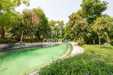 Land in Al Barari, Dubai 742 sq.m. № 65670 - photo 6