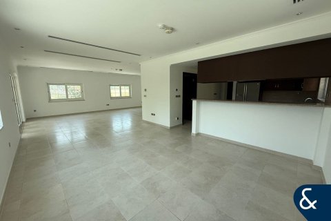 Villa en Legacy, Jumeirah Park, Dubai, 3 dormitorios, 328 m², № 76732 - foto 4