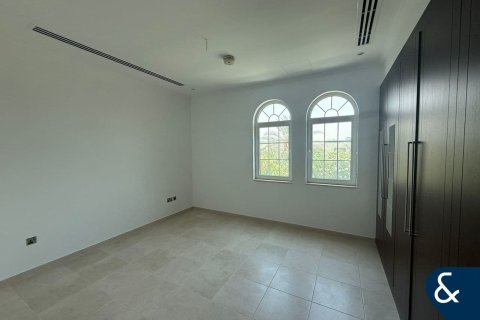 Villa en Legacy, Jumeirah Park, Dubai, 3 dormitorios, 328 m², № 76732 - foto 8