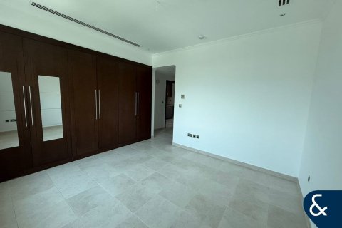 Villa en Legacy, Jumeirah Park, Dubai, 3 dormitorios, 328 m², № 76732 - foto 9
