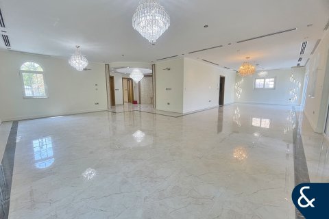 Villa en Legacy, Jumeirah Park, Dubai, 5 dormitorios, 509 m², № 76730 - foto 5