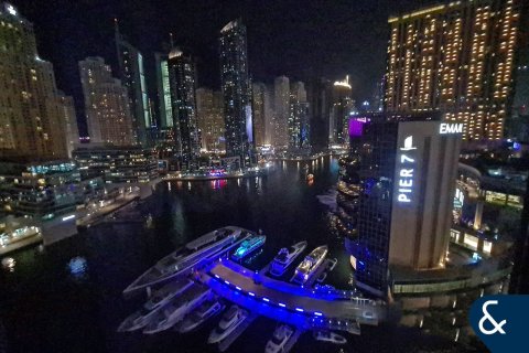 Apartamento en Silverene, Dubai Marina, Dubai, 1 dormitorio, 57 m², № 76729 - foto 1