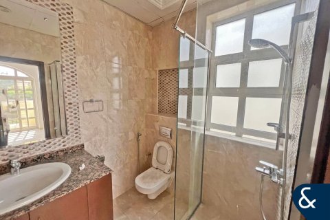 Villa en The Villa, Dubai, 5 dormitorios, 570 m², № 76728 - foto 12