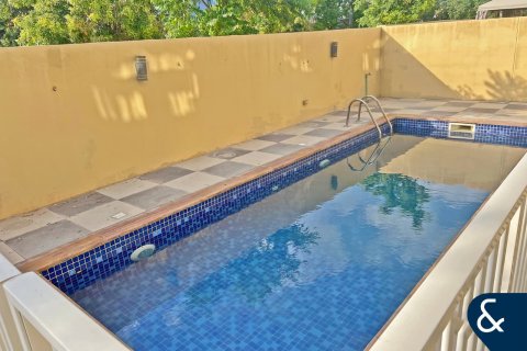 Villa en The Villa, Dubai, 5 dormitorios, 570 m², № 76728 - foto 24