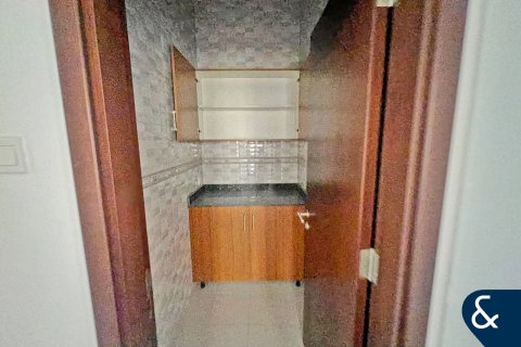 Villa en The Villa, Dubai, 5 dormitorios, 570 m², № 76728 - foto 15