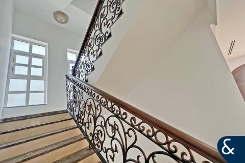 Villa en The Villa, Dubai, 5 dormitorios, 570 m², № 76728 - foto 9