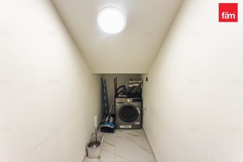 Villa in Dubai 4 bedrooms, 293.8 sq.m. № 83505 - photo 12