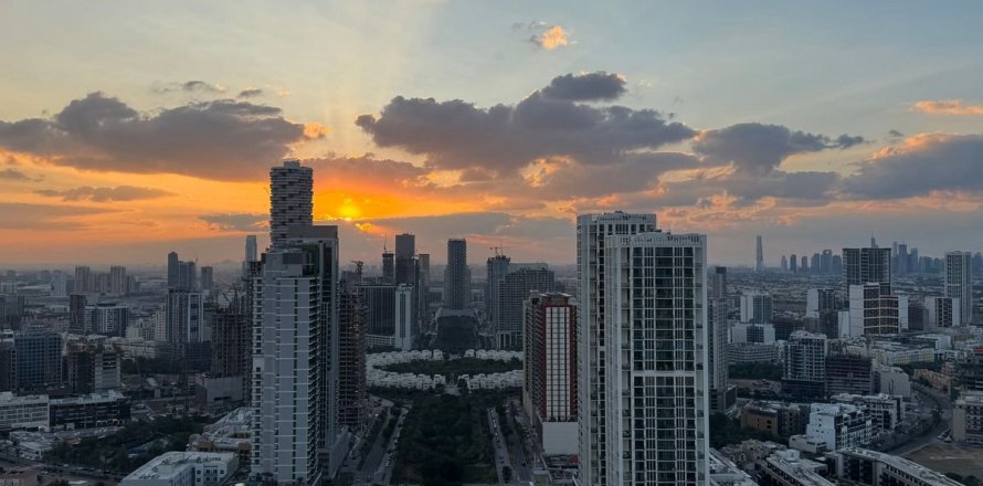 Apartamento en Dubai, 1 dormitorio, 84.7 m², № 83503