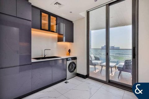 Apartamento en Business Bay, Dubai, 1 dormitorio, 107 m², № 74990 - foto 3