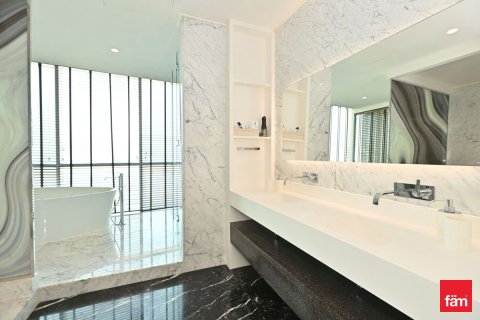 Apartment in Dubai 5 bedrooms, 566.7 sq.m. № 115007 - photo 29