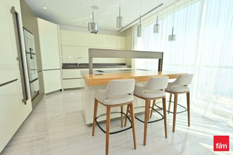 Apartment in Dubai 5 bedrooms, 566.7 sq.m. № 115007 - photo 10