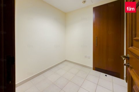Снять в аренду квартиру в Пальме Джумейре, Дубай: 3 спальни, 224.3м², № 115006 - фото 13