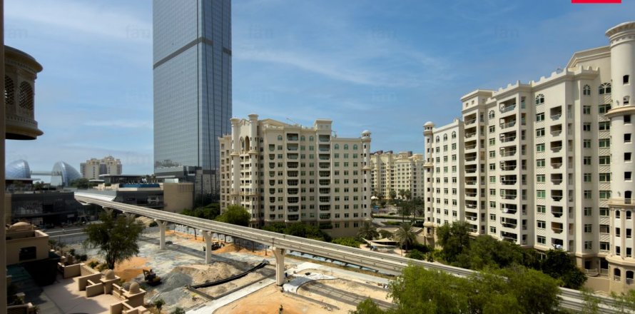 Квартира в Пальме Джумейре, Дубай, 3 спальни, 224.3м², № 115006