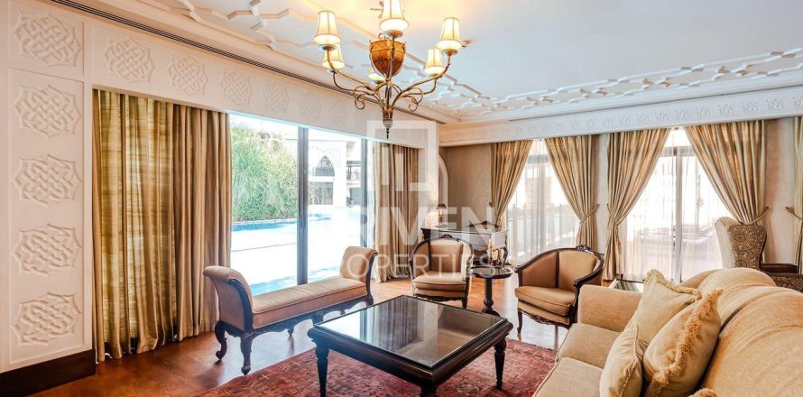 فيلا في The Crescent, نخلة جميرا, دبي 4 غرف نوم, 368.55 م² رقم 128813