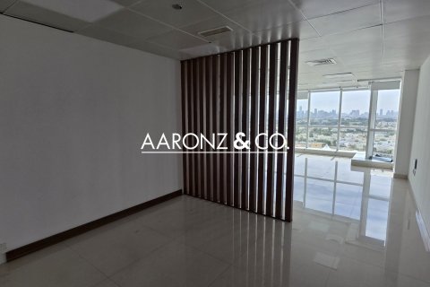 Bureau à Jumeirah Lake Towers, Dubai, 102 m², № 100481 - photo 8