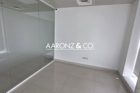 Bureau à Jumeirah Lake Towers, Dubai, 102 m², № 100481 - photo 5