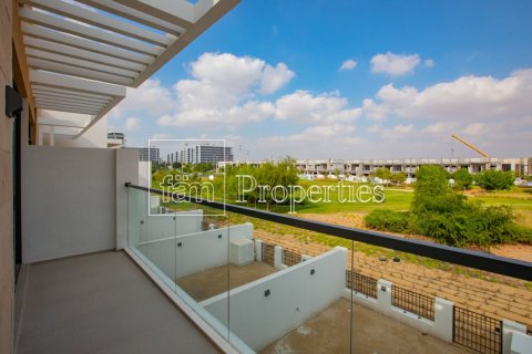 Townhouse in Dubai 3 bedrooms, 149.9 sq.m. № 111267 - photo 8