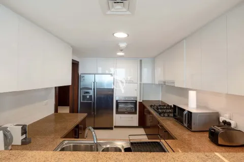 Apartment in Downtown Dubai (Downtown Burj Dubai), Dubai 3 bedrooms, 169 sq.m. № 111184 - photo 21
