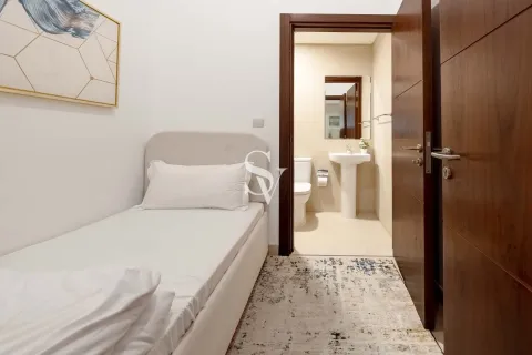 Apartment in Downtown Dubai (Downtown Burj Dubai), Dubai 3 bedrooms, 169 sq.m. № 111184 - photo 12