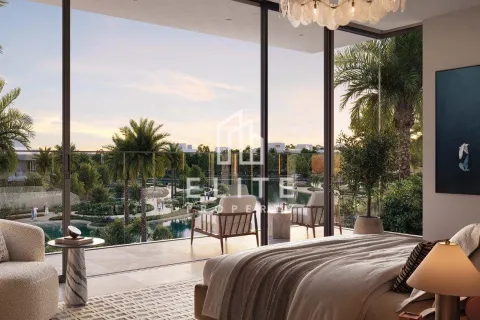 Villa en Dubai, 5 dormitorios, 753 m², № 142322 - foto 3