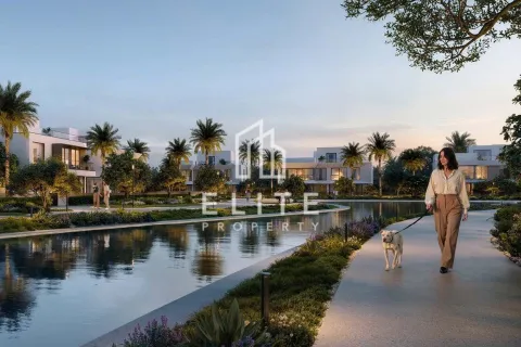 Villa en Dubai, 5 dormitorios, 753 m², № 142322 - foto 4