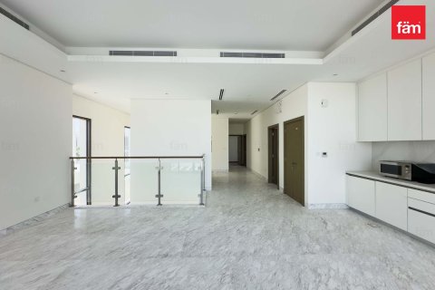 Villa in Dubai 4 bedrooms, 570 sq.m. № 23589 - photo 9