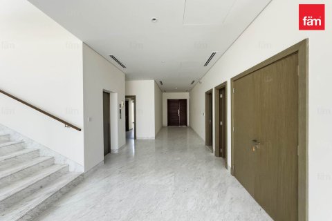 Villa in Dubai 4 bedrooms, 570 sq.m. № 23589 - photo 17