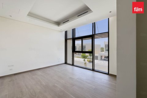 Villa in Dubai 4 bedrooms, 570 sq.m. № 23589 - photo 25