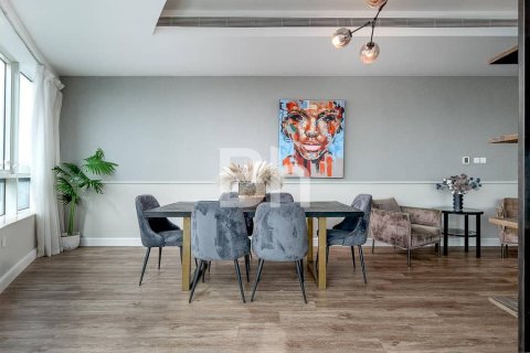 Снять в аренду квартиру в Дубай Марине, Дубай: 4 спальни, 228м², № 21753 - фото 2