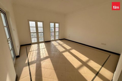 فيلا في دبي 4 غرف نوم, 708 م² رقم 9814 - صورة 5