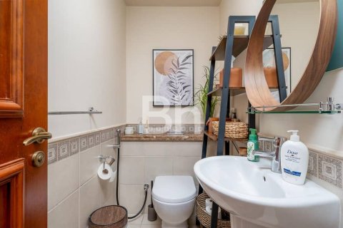 Снять в аренду квартиру в Пальме Джумейре, Дубай: 1 спальня, 120м², № 21408 - фото 5