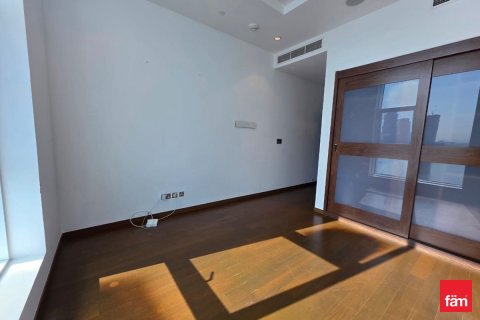 Снять в аренду квартиру в Пальме Джумейре, Дубай: 3 спальни, 211.8м², № 71878 - фото 9