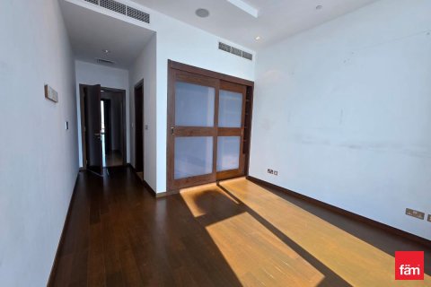 Снять в аренду квартиру в Пальме Джумейре, Дубай: 3 спальни, 211.8м², № 71878 - фото 11